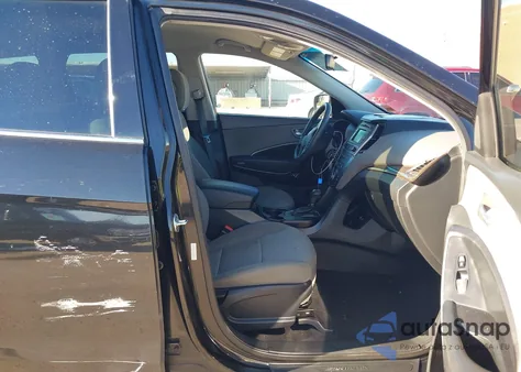 2017 Hyundai Santa Fe Sport 2.4L z USA, uszkodzony, nr VIN 5XYZT3LB0HG434423